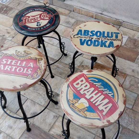 Banquetas Personalizadas em Ferro Artesanal