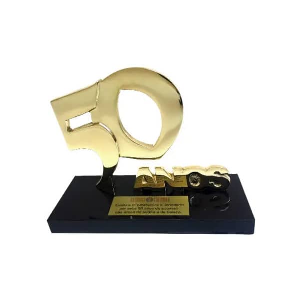 Troféu 50 anos personalizado